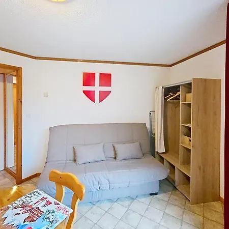 A Avec Balcon Et Parking - Fr-1-693-23 Apartment Châtel